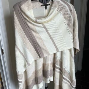 White House Black Market Cream and dusk grey pink knit Poncho cardigan